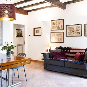 Apartamento Arc Trilussa 44, Roma